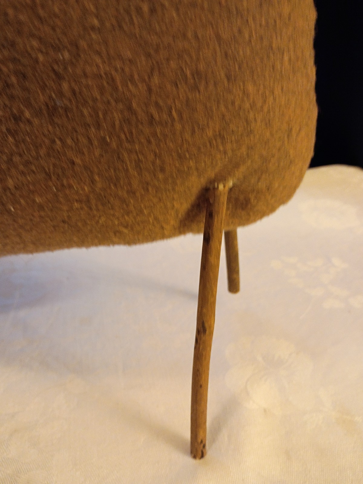 Large Handmade Country Lamb Solid Body/Thick Felt/Stick Legs/Bead Eyes16″Tx21″L