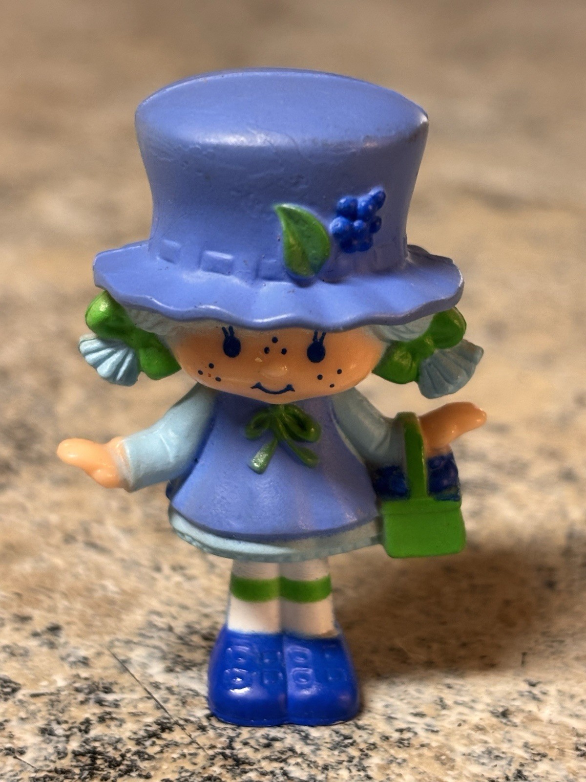 Vintage 1981 Strawberry Shortcake Figures Lot 5 AGC Pie Man Huckleberry Blueberr