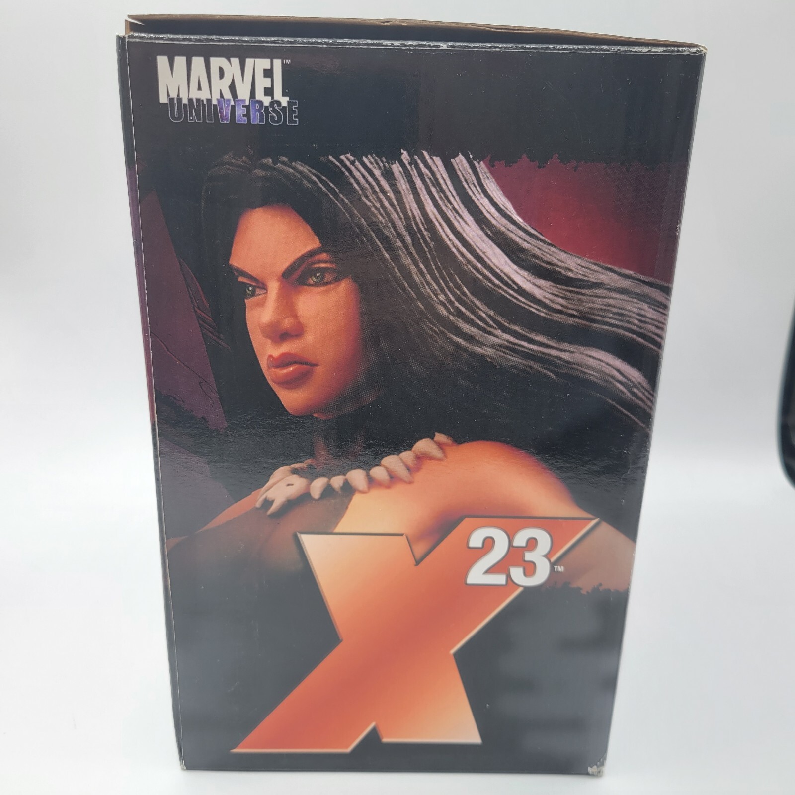 X-23 Bust Marvel Universe (2006, Diamond Select Toys) 227/2500 with COA