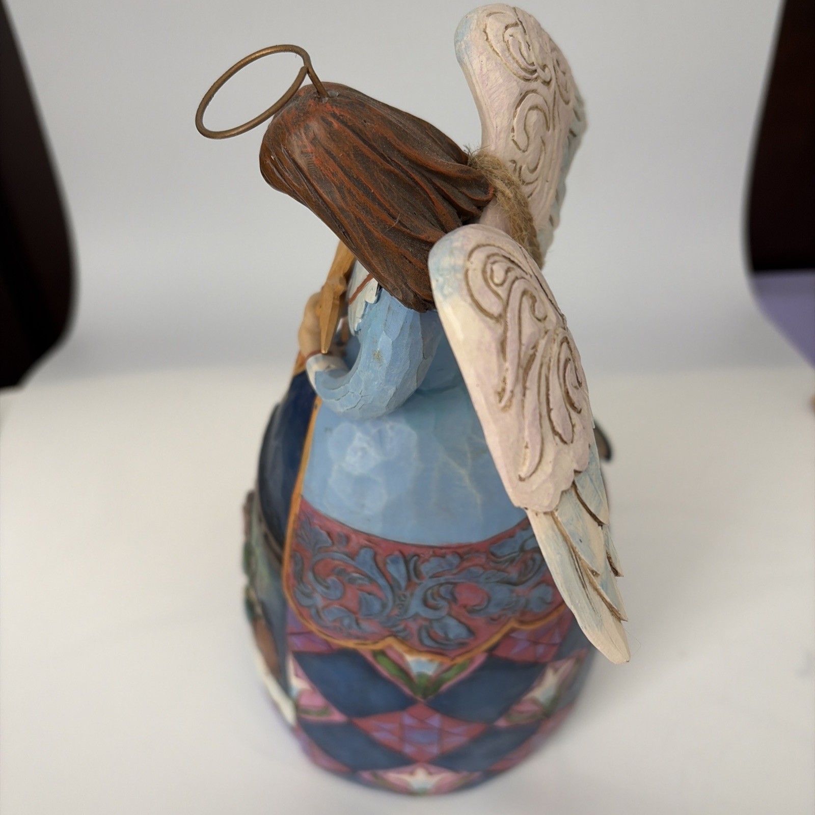 JIM Shore Angel with Nativity Scene figurine #4059760BT “Unto Us A Son Is Given”