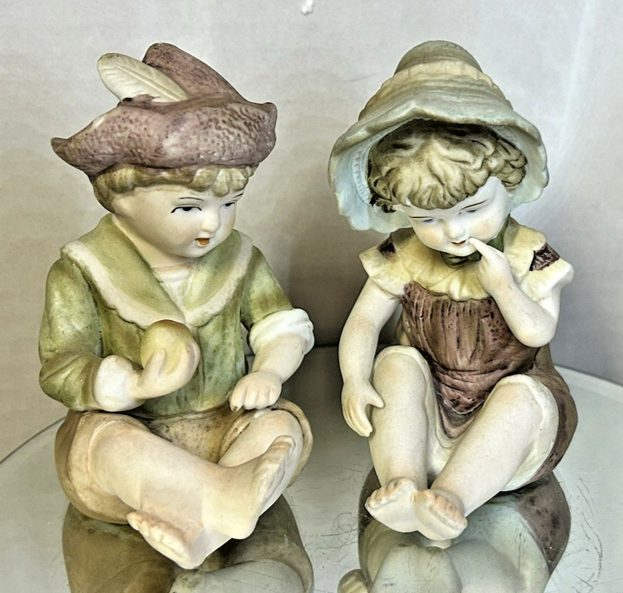 Vintage Design Reg Boy & Girl Piano Babies Figurines Hand-Painted Matte #6682