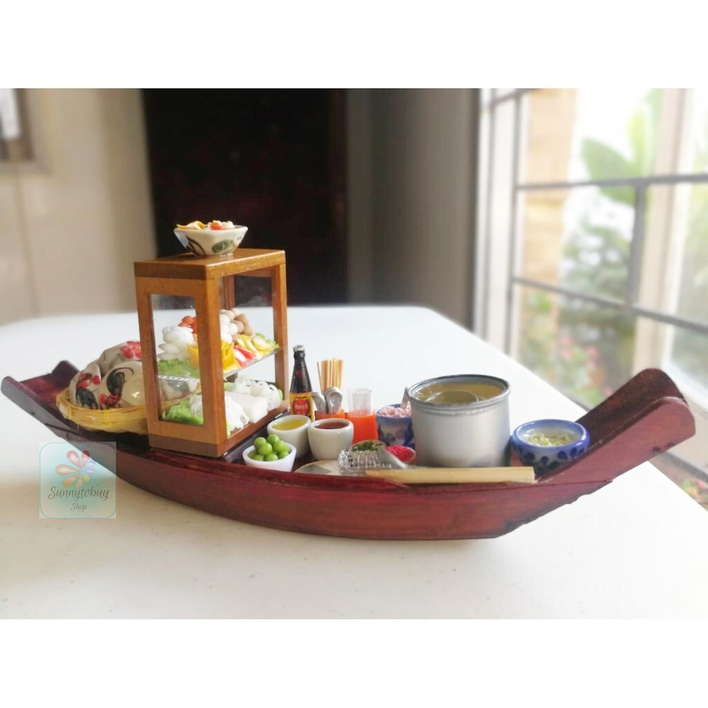 miniature model rowing boat noodle Selling Tom Yum noodles restaurant decoration