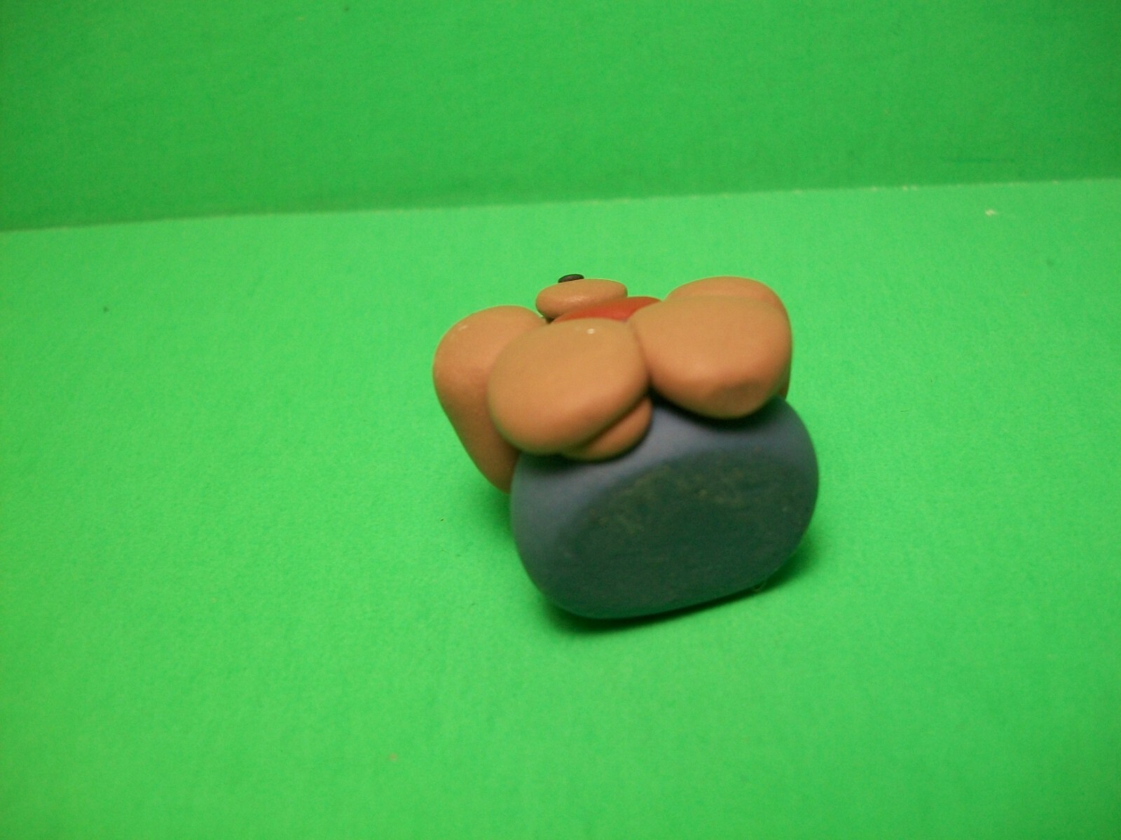 Clay Teddy Bear with Heart ~ Figurine ~ 1 3/8″ Tall