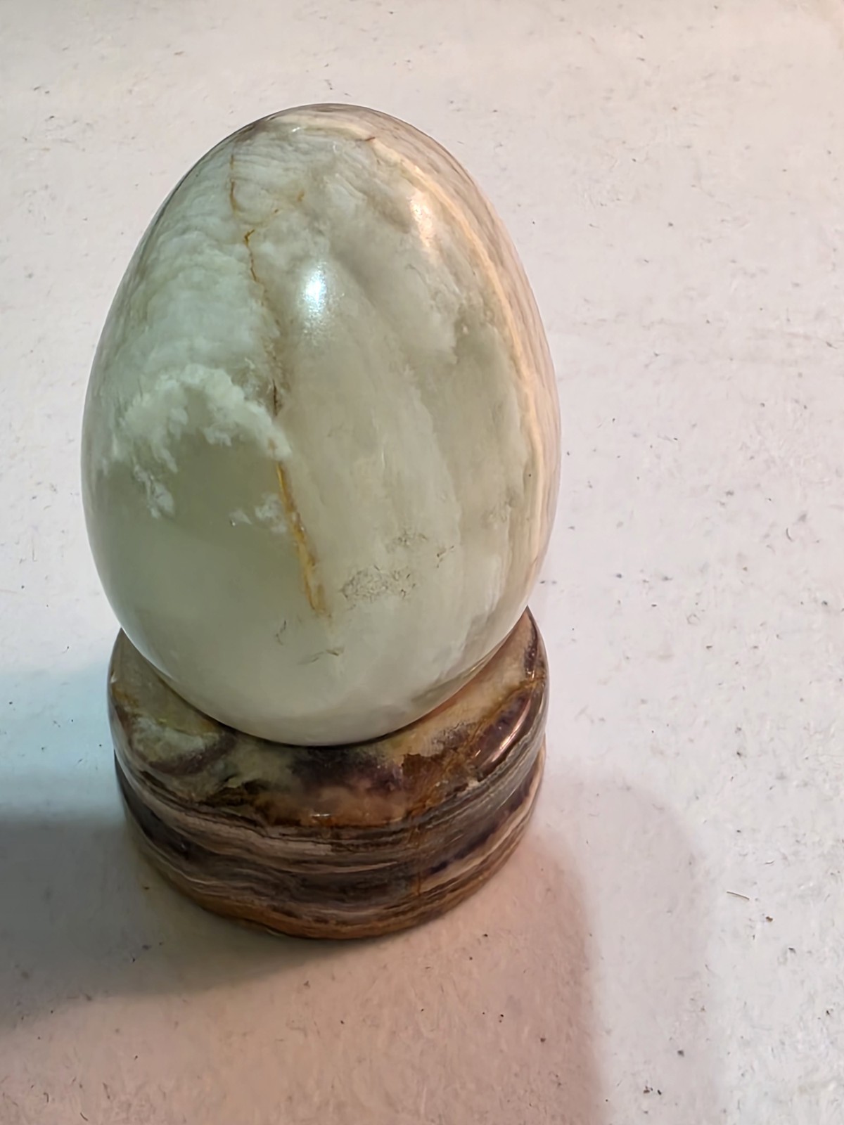 Alabaster Marble Granite Polish Egg Subtle Tan Color Natural Agate And Stand 3.5