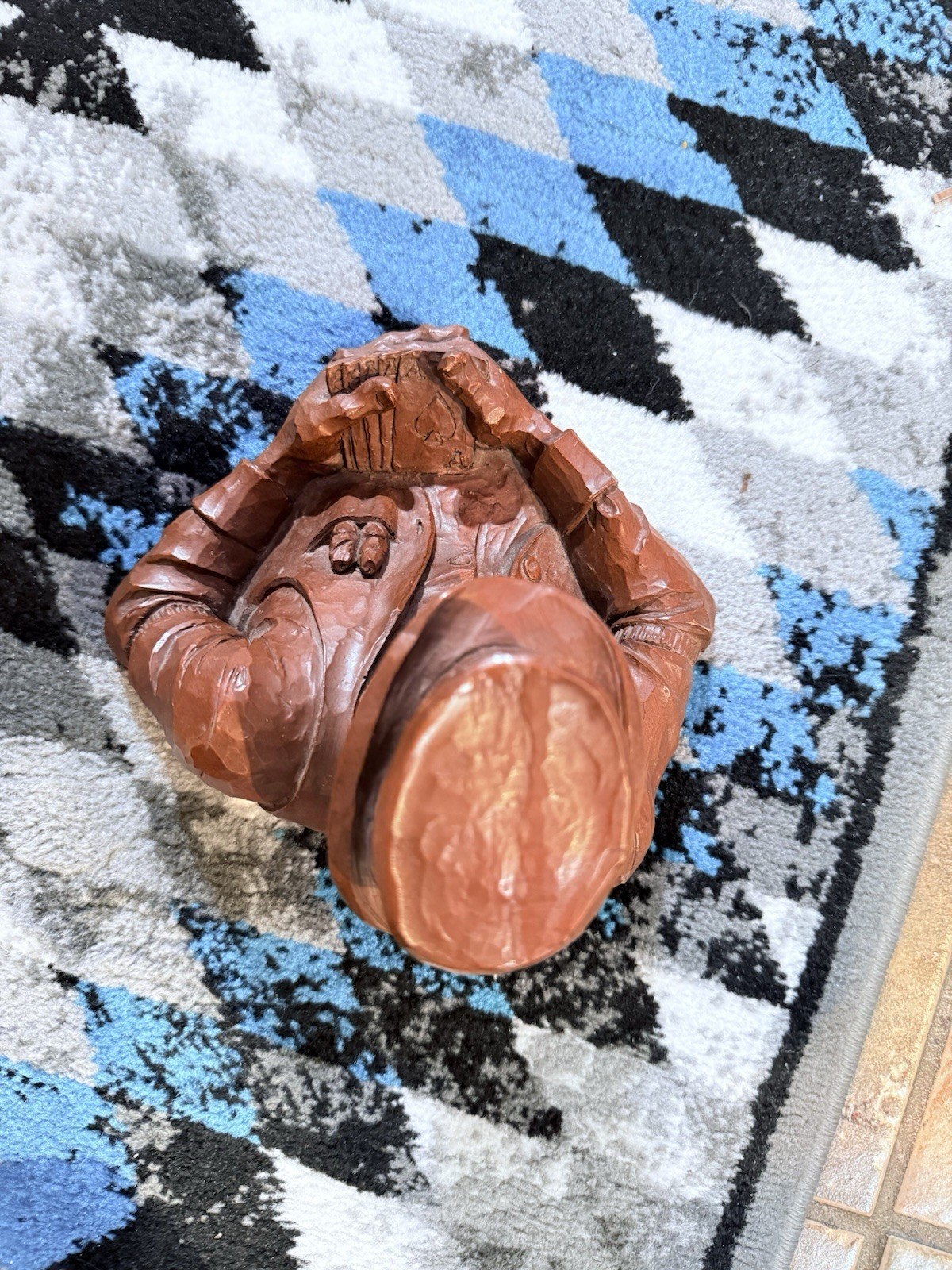 Red Mill Mfg. Co. Wetherbee Gambler Figurine USA Pecan Shell Resin 1993