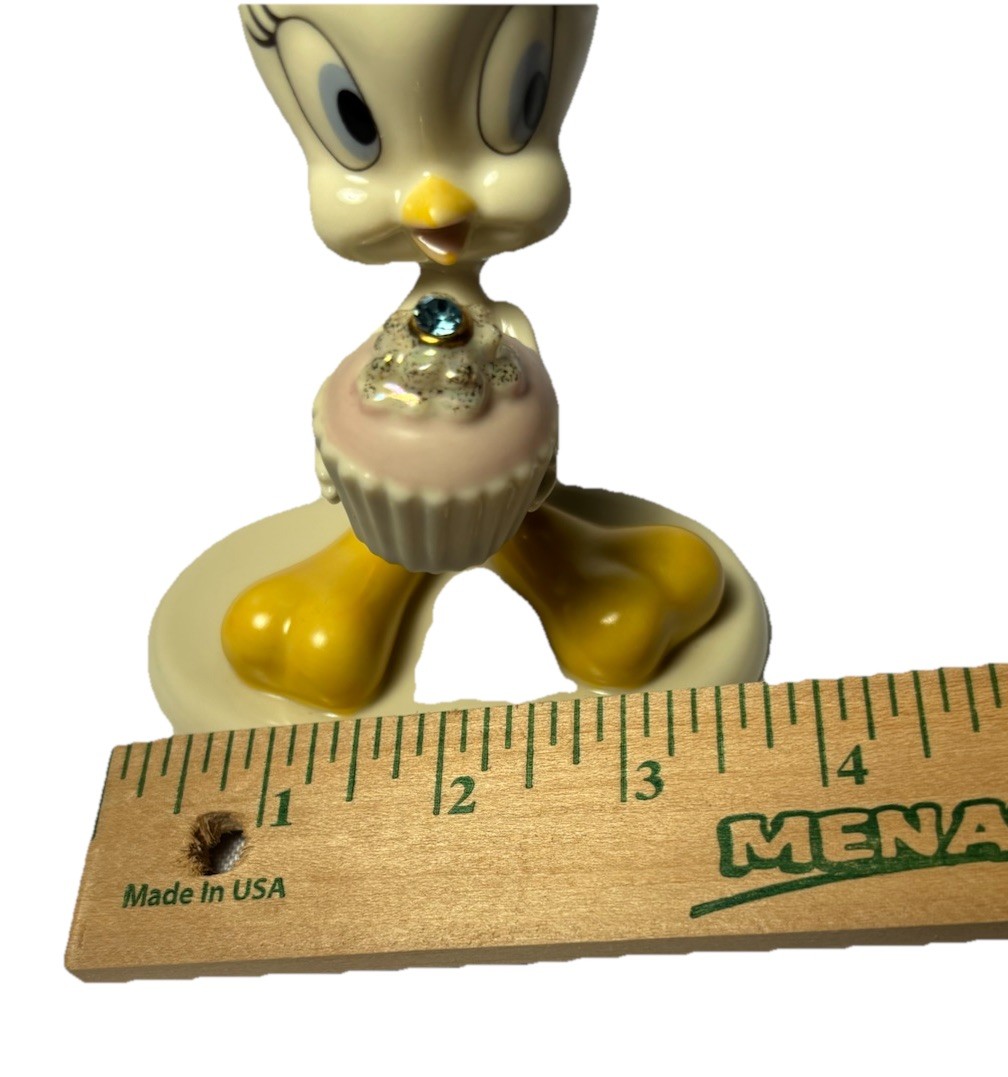 Lenox A Present From Tweety Bird Cupcake Blue jeweled Warner Figurine Porcelain