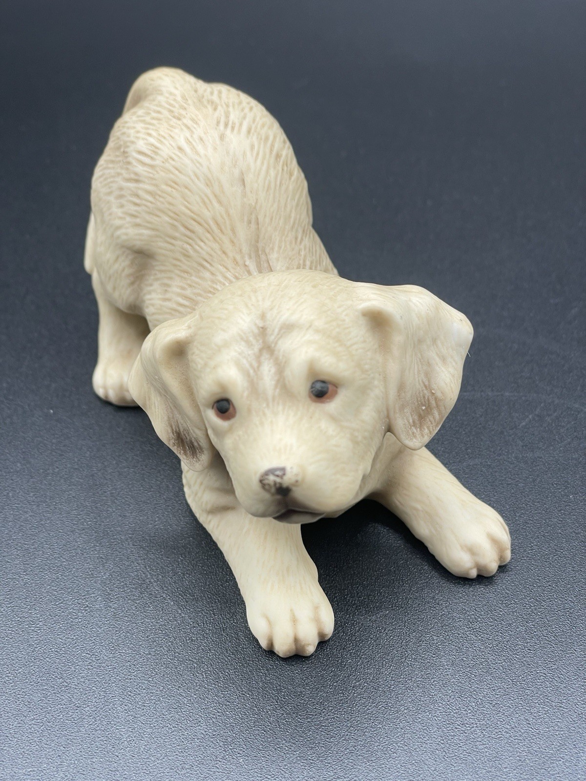 VINTAGE~HOMCO Porcelain Yellow Lab Puppy Dog Figurine~# 1408 Sri Lanka Adorable
