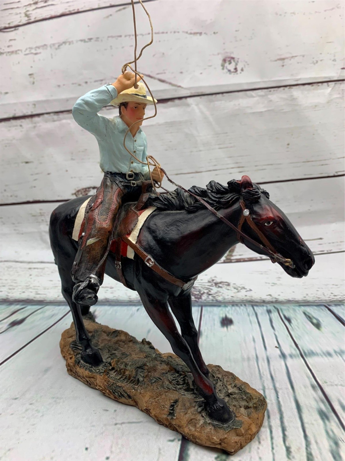 Landscape Nature Figurines Sculptures Cowboy on Horse Full Color