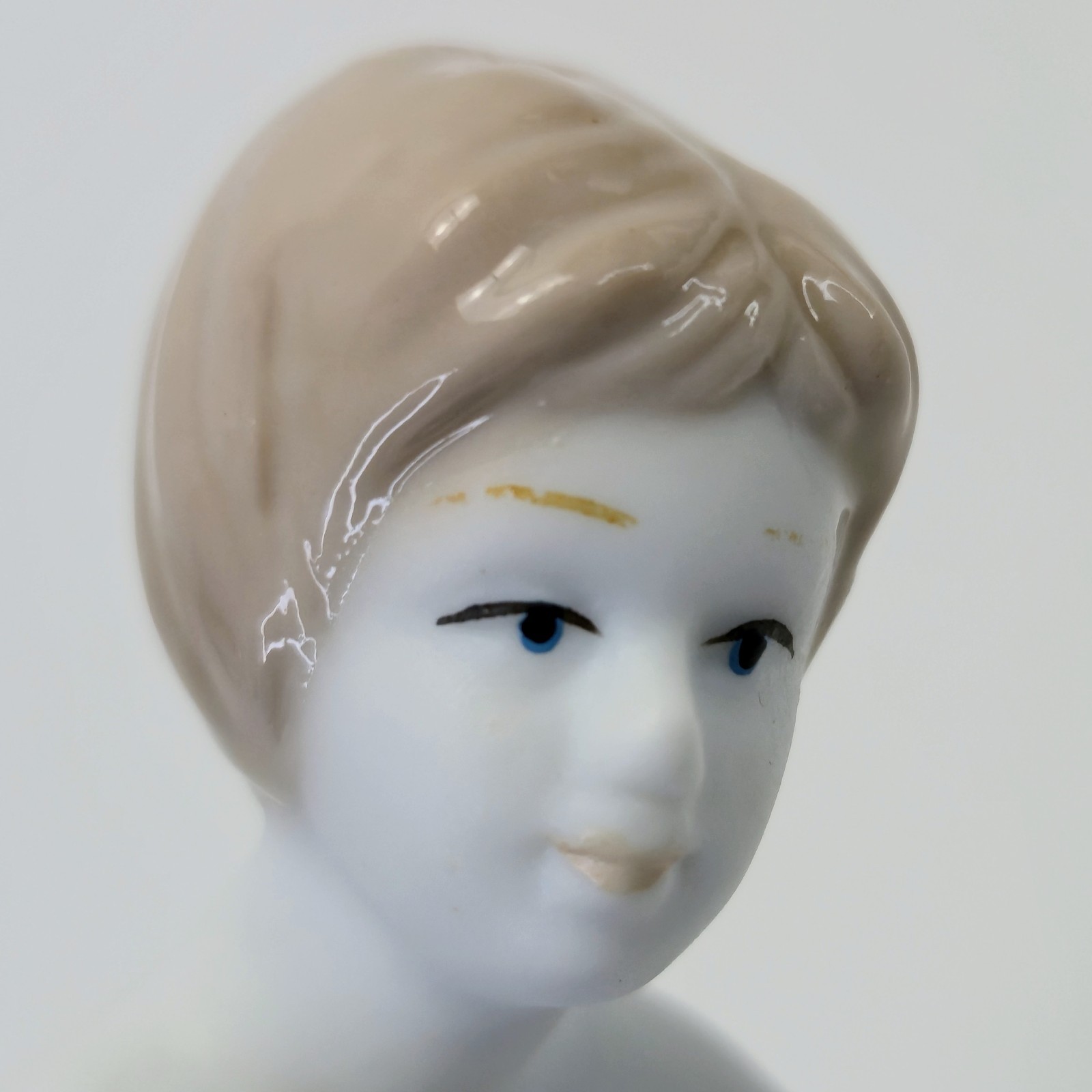 Porcelain Ballerina 6″ Figurine Blue Dress Seated Dancer Glossy Vintage Style