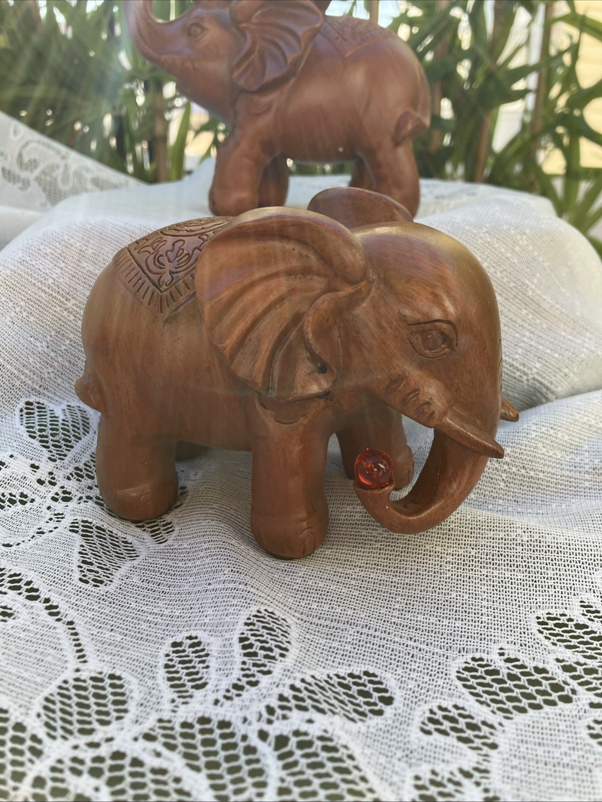 Elephant Sandal Wood Color Home Office Decor Resin Figurine Red Faux Wood Pair
