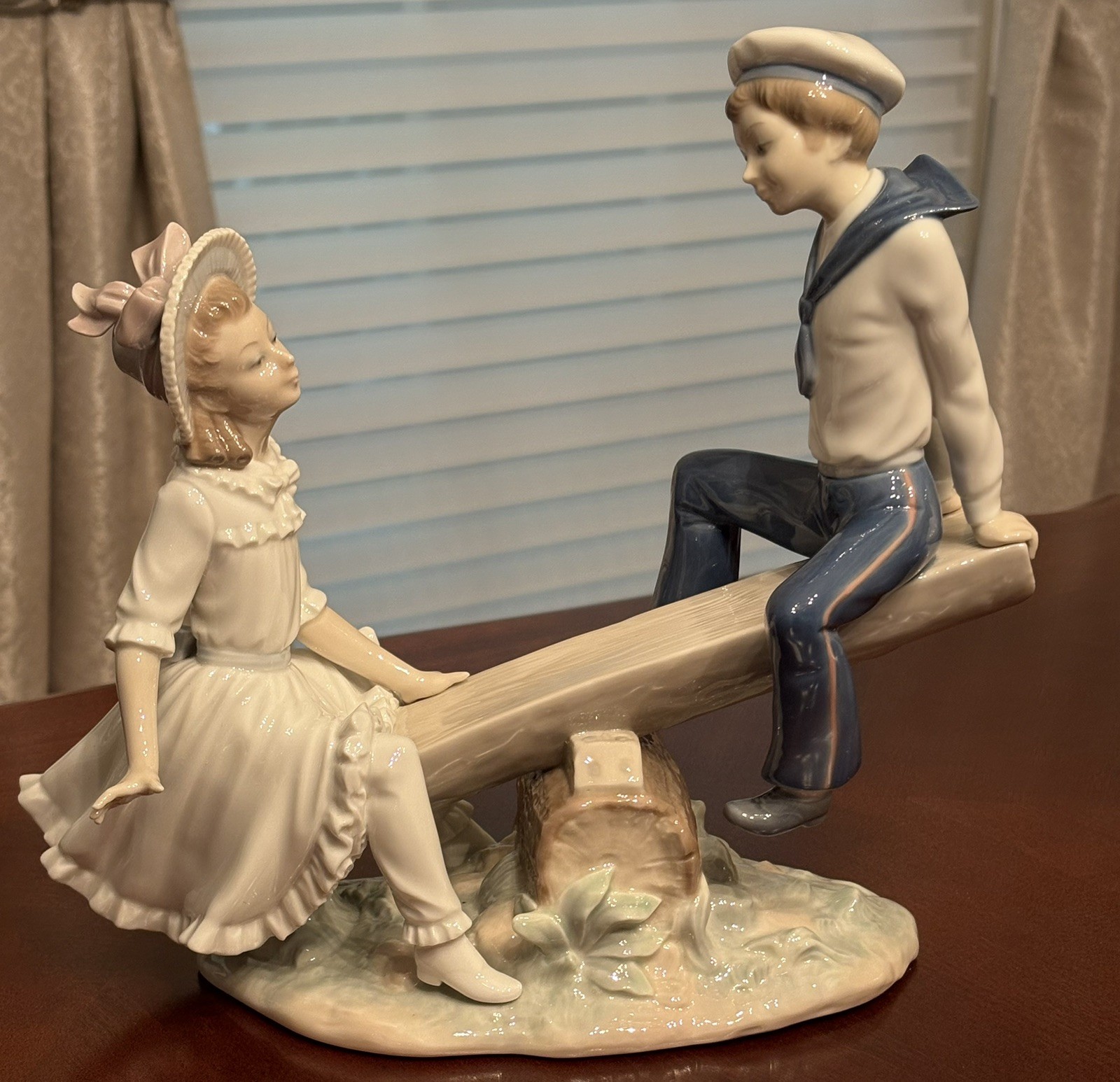 LLADRO Sailor Boy & Girl Seesaw Figurine #1255 Gloss Finish Retired Mint Cond