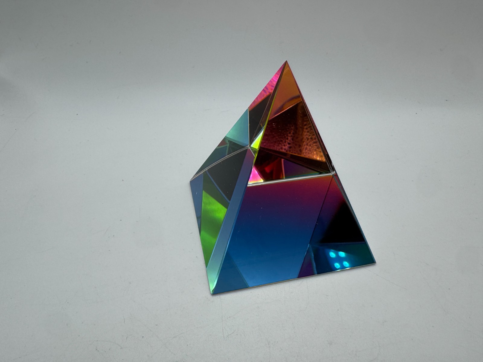 Crystal Iridescent Pyramid – Rainbow Colors 2.5″ Paperweight Desk Decor