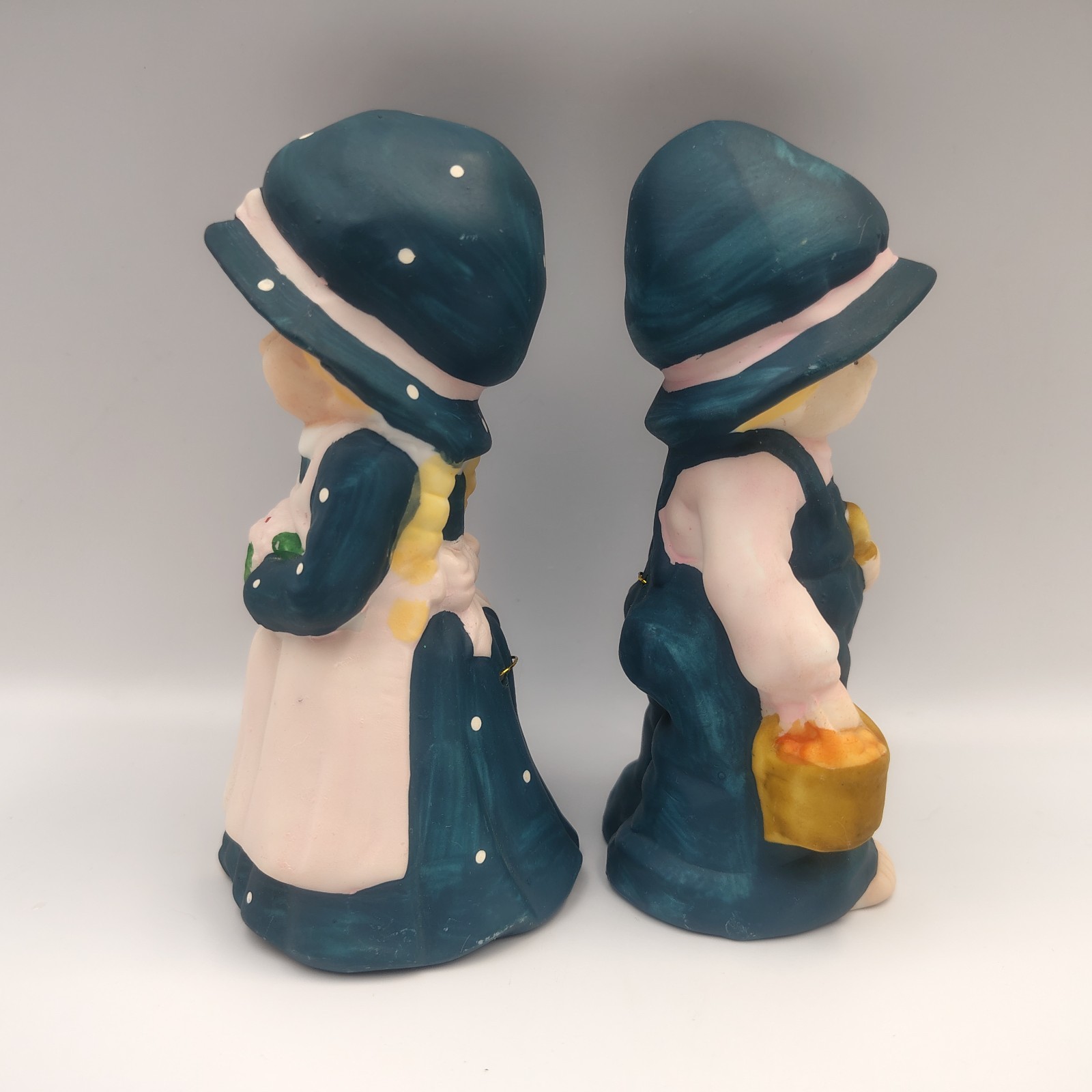 Vintage Ceramic Pilgrim Bell Set Farmers Southern Blue White 5.5″ x 2.5″