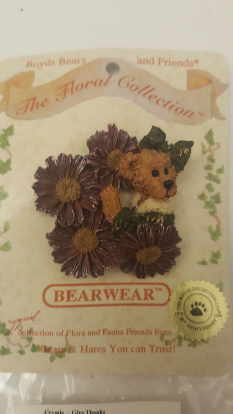 NEW – Boyds Bears Bearwear “Cryssie – Give Thanks” Resin Brooch Pin