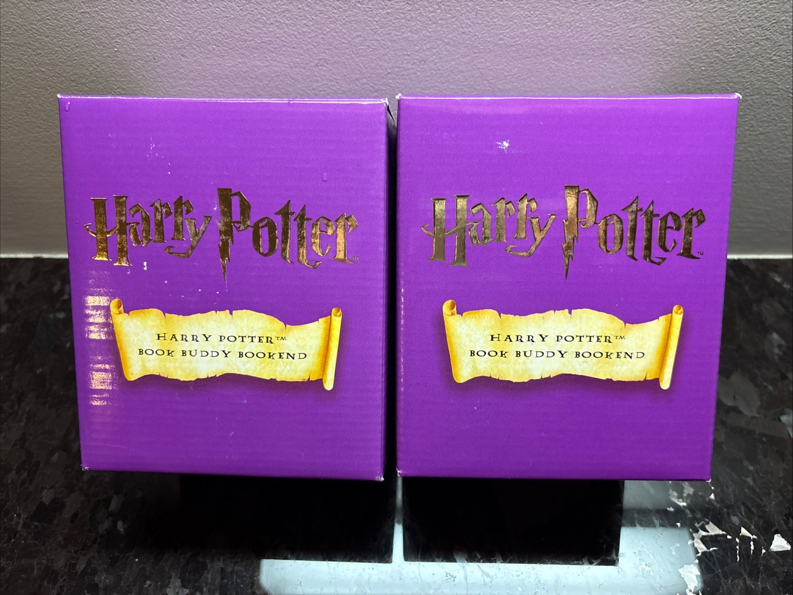 Pair Of Harry Potter Bookends – Figurine Harry Potter Reading Quidditch Book NEW