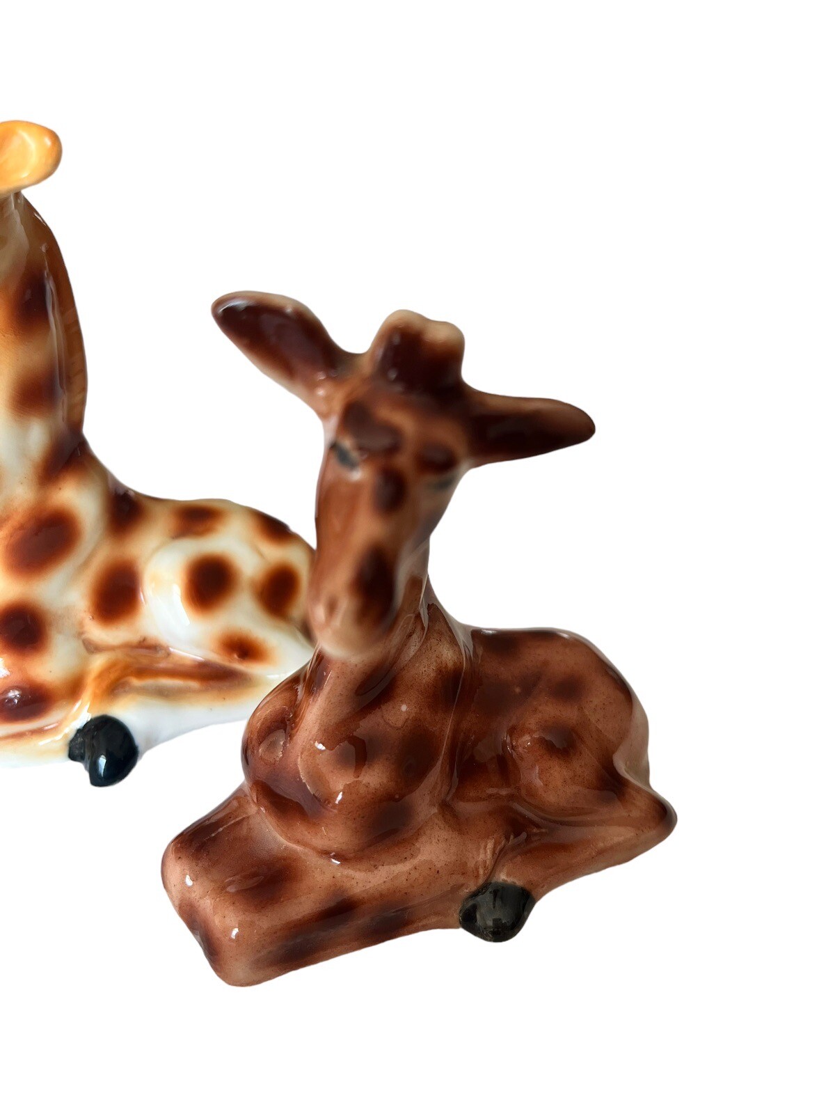 2 Vintage Bone China Giraffe Fine Quality Animal Figurines 3.75″ Safari Africa