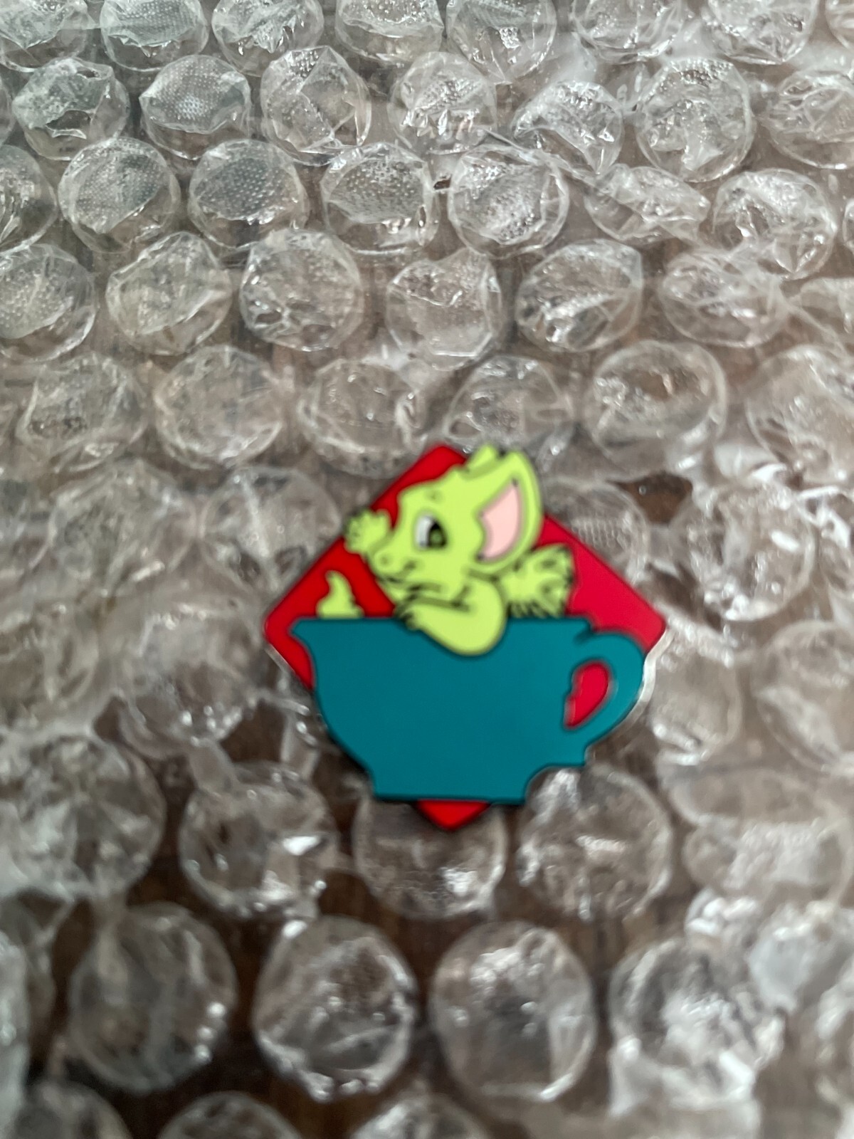 2001/2002 Whimsical World of Pocket Dragons ~ Time for Tea ~ With Tin and Pin