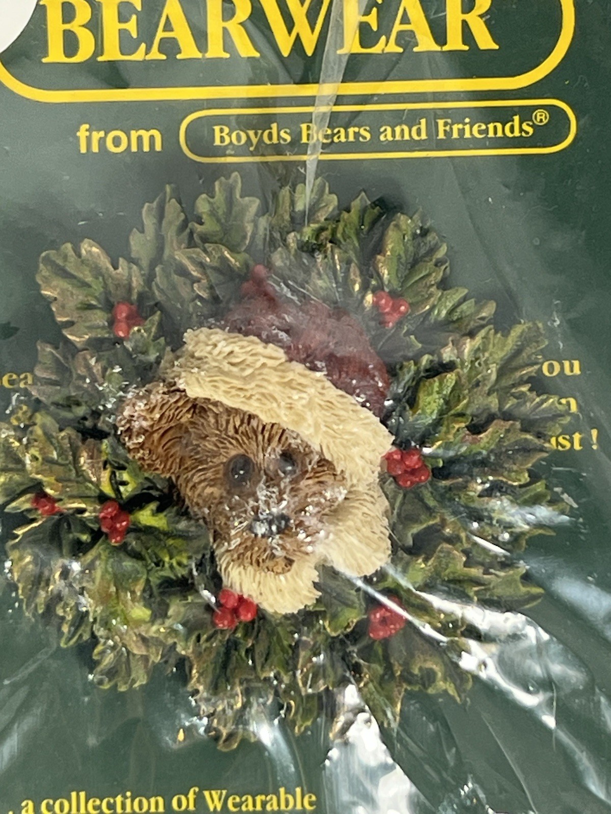 Vintage Boyd’s Bears Bearware Collection Holly Bear Christmas Lapel Pin (D)