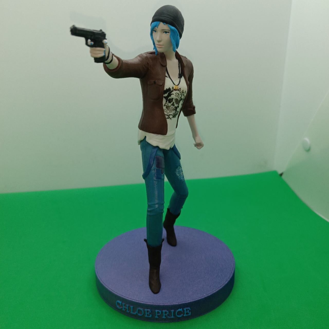 Chloe Price Life is Strange Fan Figurine Hand-Painted Resin | Gamer Gift