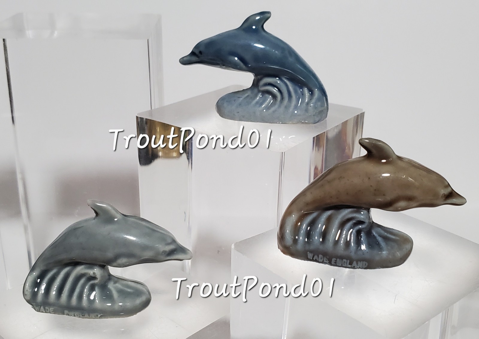 Wade Whimsies Dolphin Blue Gray Brown Figurine 1978 Set 9 Tom Smith Sealife 3pcs