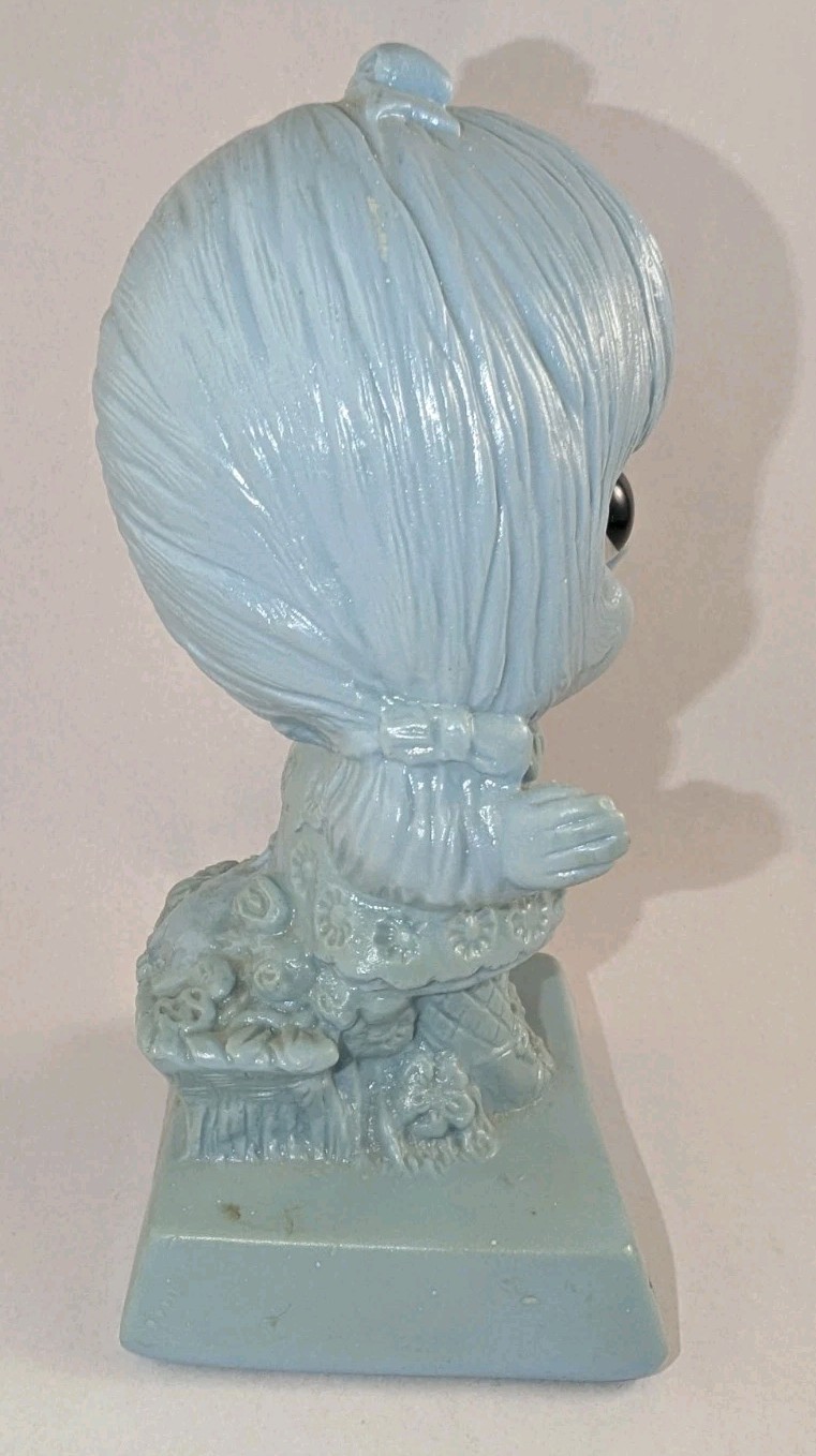 Love is… Figurine 1970 Blue Girl W & R Berries Cos. I Love You This Much USA