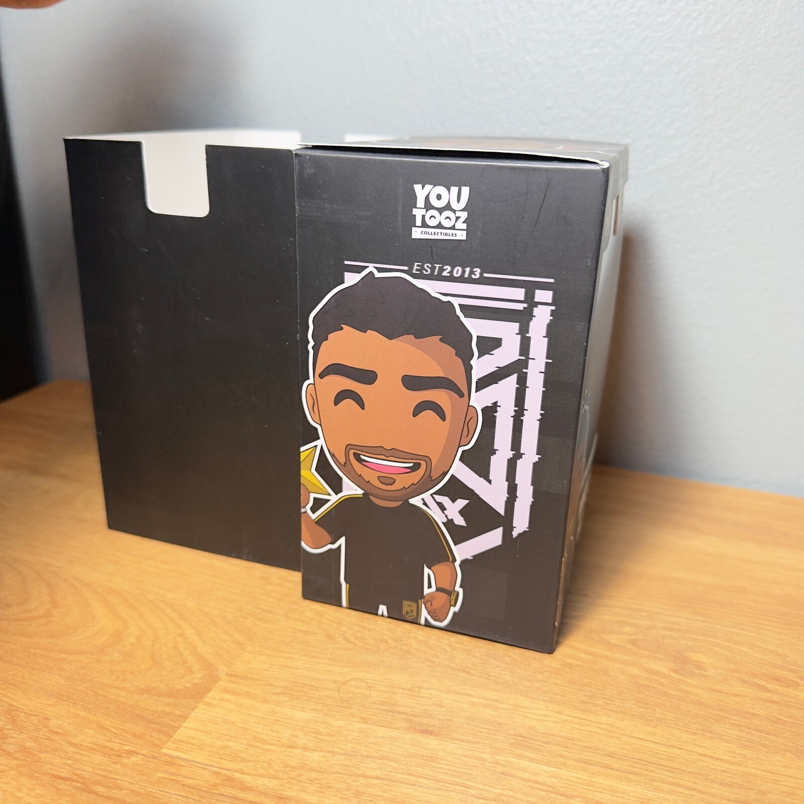 Youtooz #4 Sidemen FC Vikkstar123 Vikkstar 123 Vinyl Figure Toy Youtube