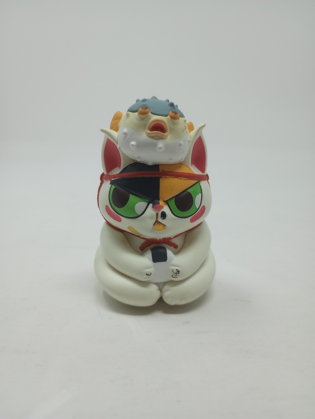 52Toys Food on Head Noodle Cat Fish Series Figure Calico Cat w/ Puffer NO PILLOW