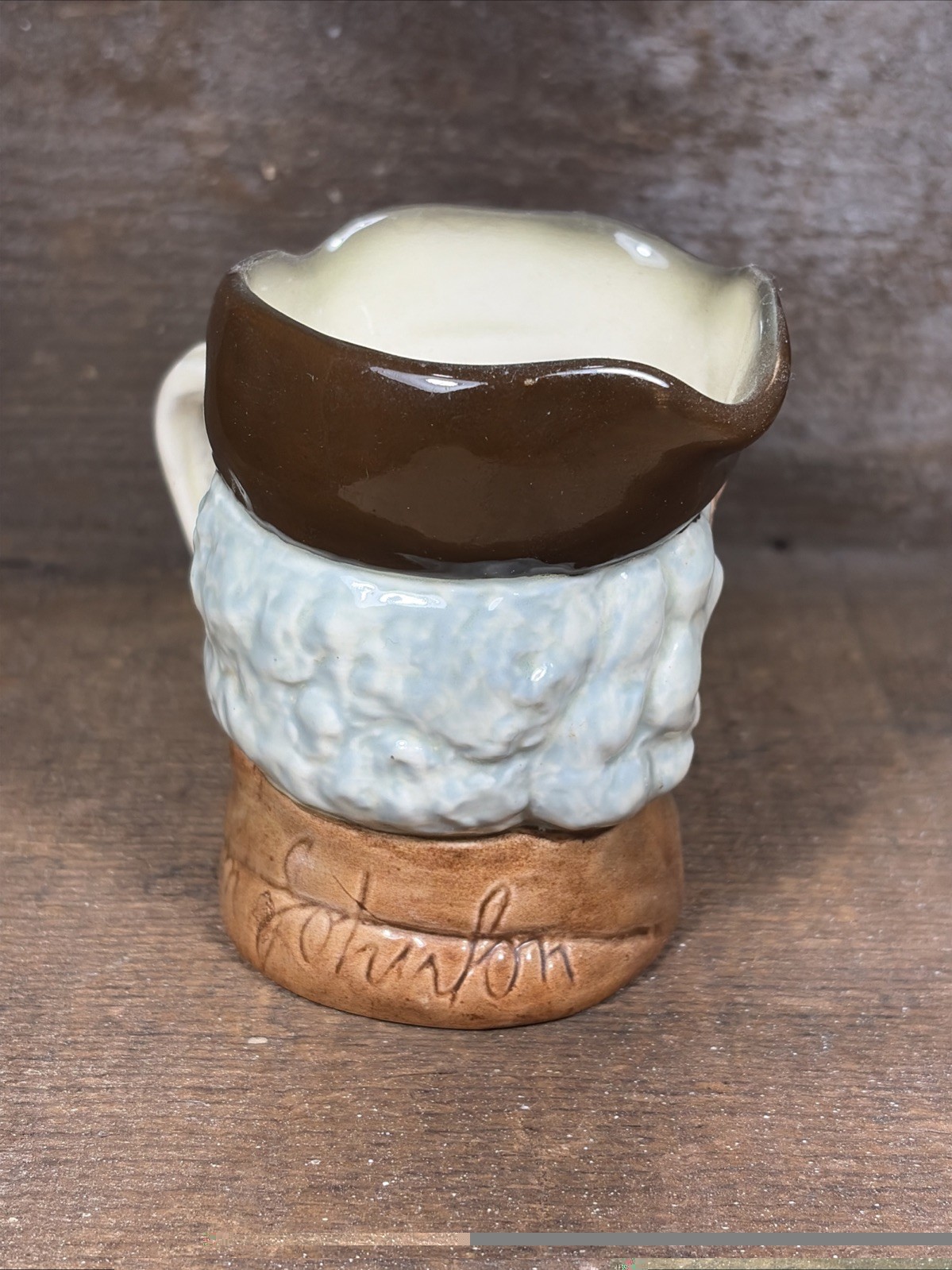 Royal Doulton Sam Johnson Character Mug, 3.25″ High, D.6296 (1949-1960)