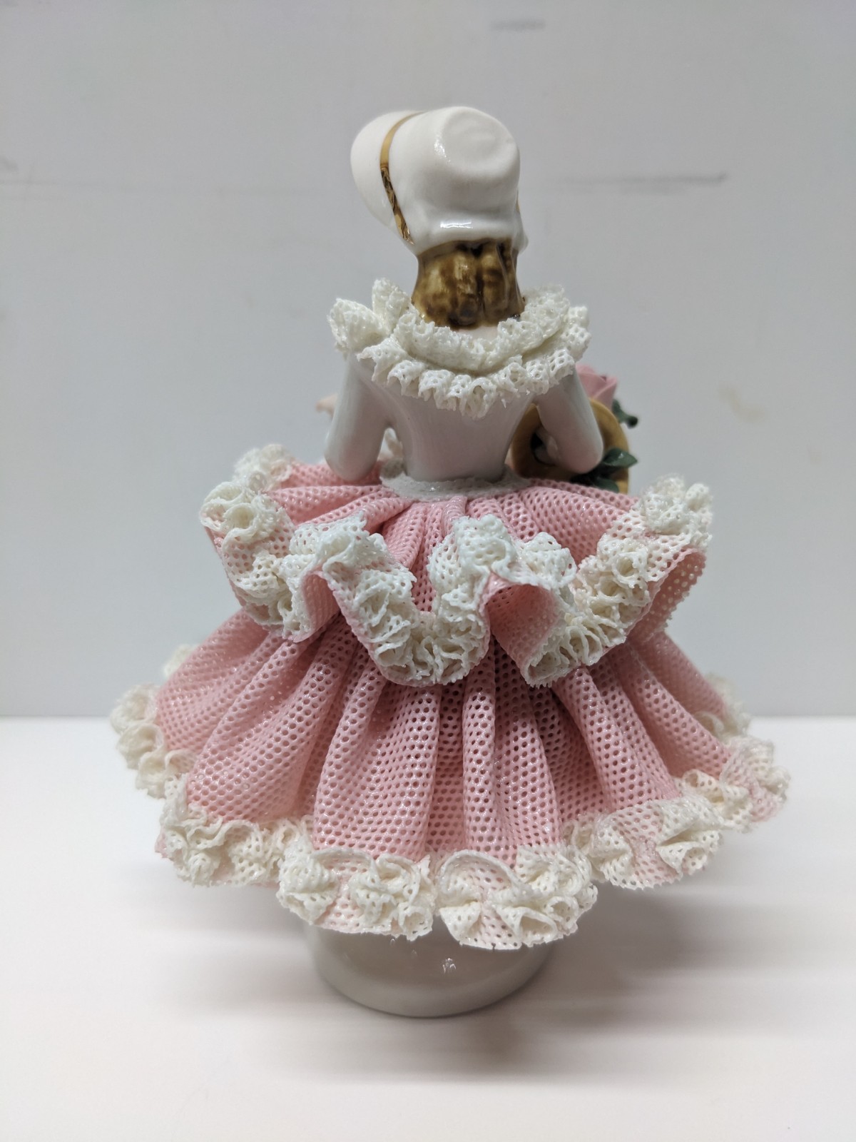 VTG Dresden Style Porcelain Lace Lady Figurine Pink Dress w/ Flower Basket