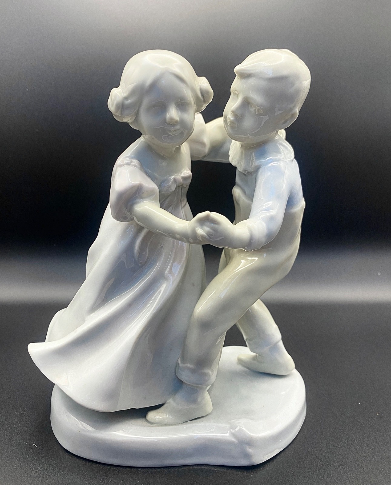 RARE Gebruder Heubach Dancing children Girl Boy porcelain figurine Large/0706