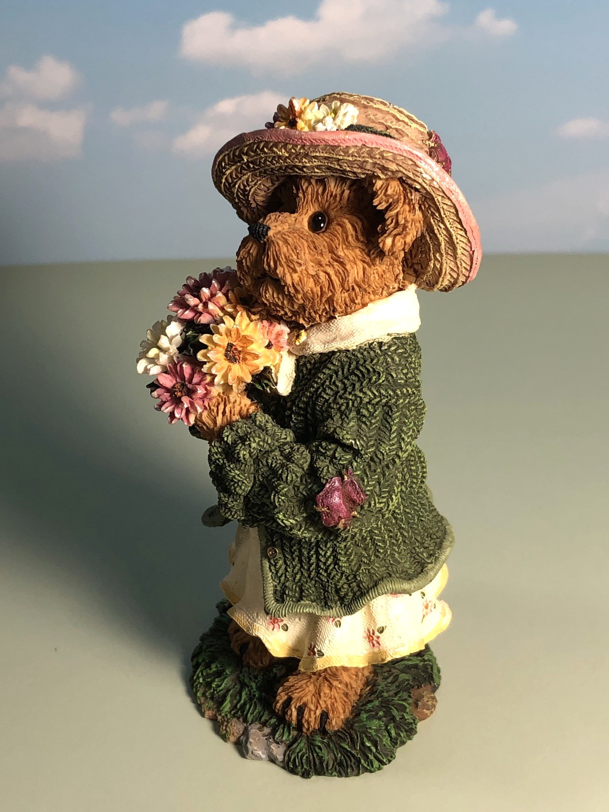Boyds Bears Daisy “Be My Friend” Figurine 22779 NEW Boxed 1st Ed.