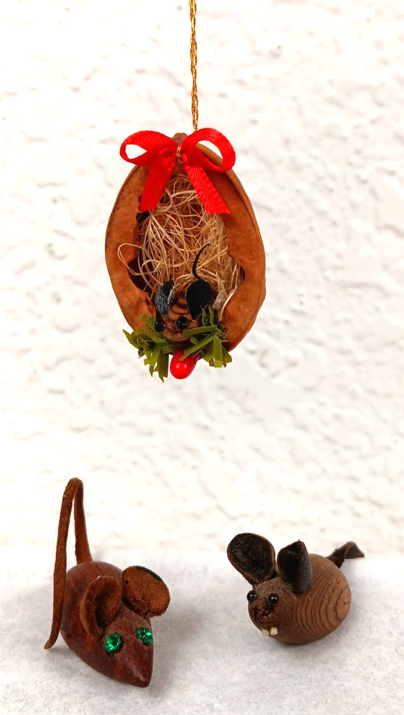3 MCM Teak Wood w/Leather Ears & Tails MOUSE FAMILY- One Nutshell Ornament -CUTE