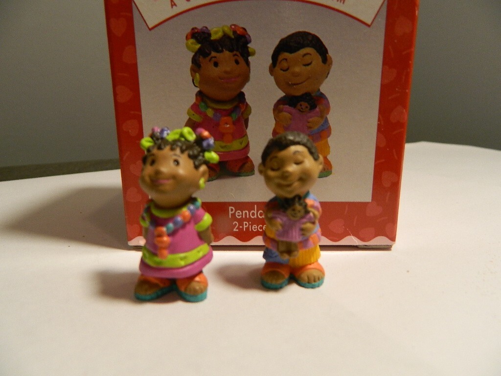 Penda Kids`1997`Merry Miniatures-2 Piece,Hallmark Valentine Figurine Set
