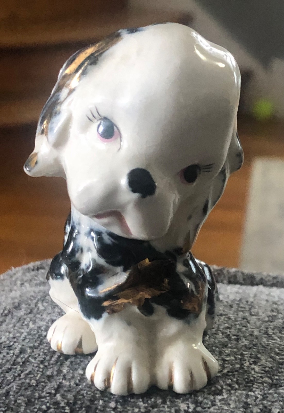 VTG BLUE WHITE GOLD Adorable Sitting Sitting Dog Puppy Figurine