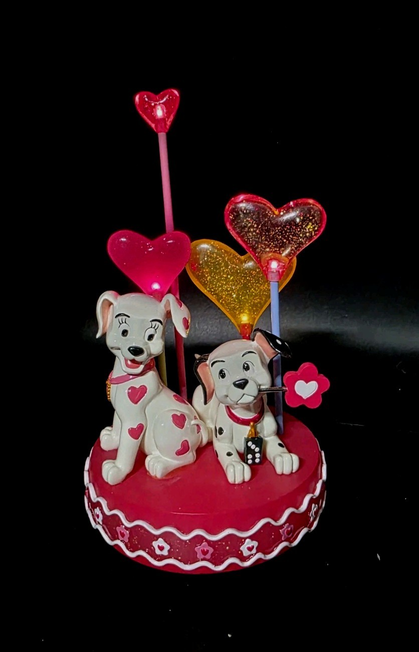 SCARSE! Disney 101/102 Dalmatians Oddball Domino Light Up Valentine Figurine
