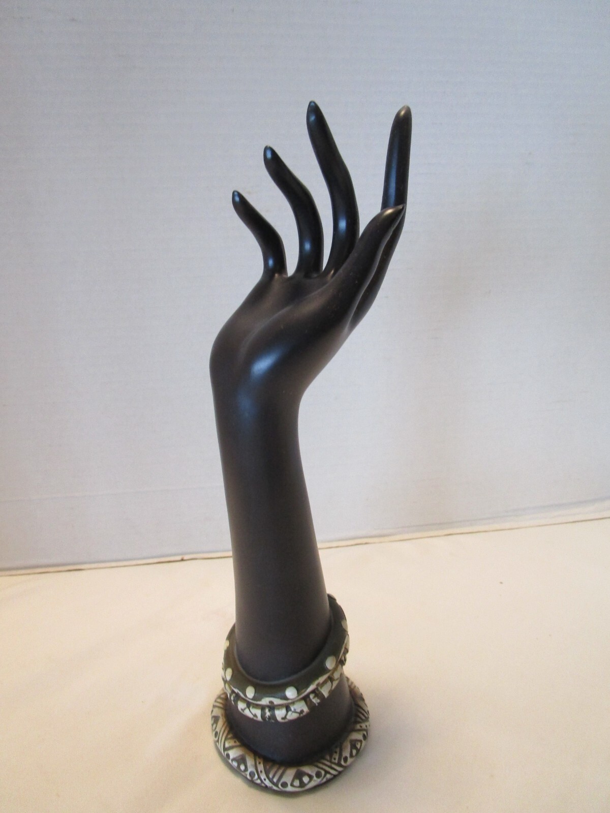 Vintage Sculpted female’s hand Statue figurine Contemporary Art décor 11.75”T