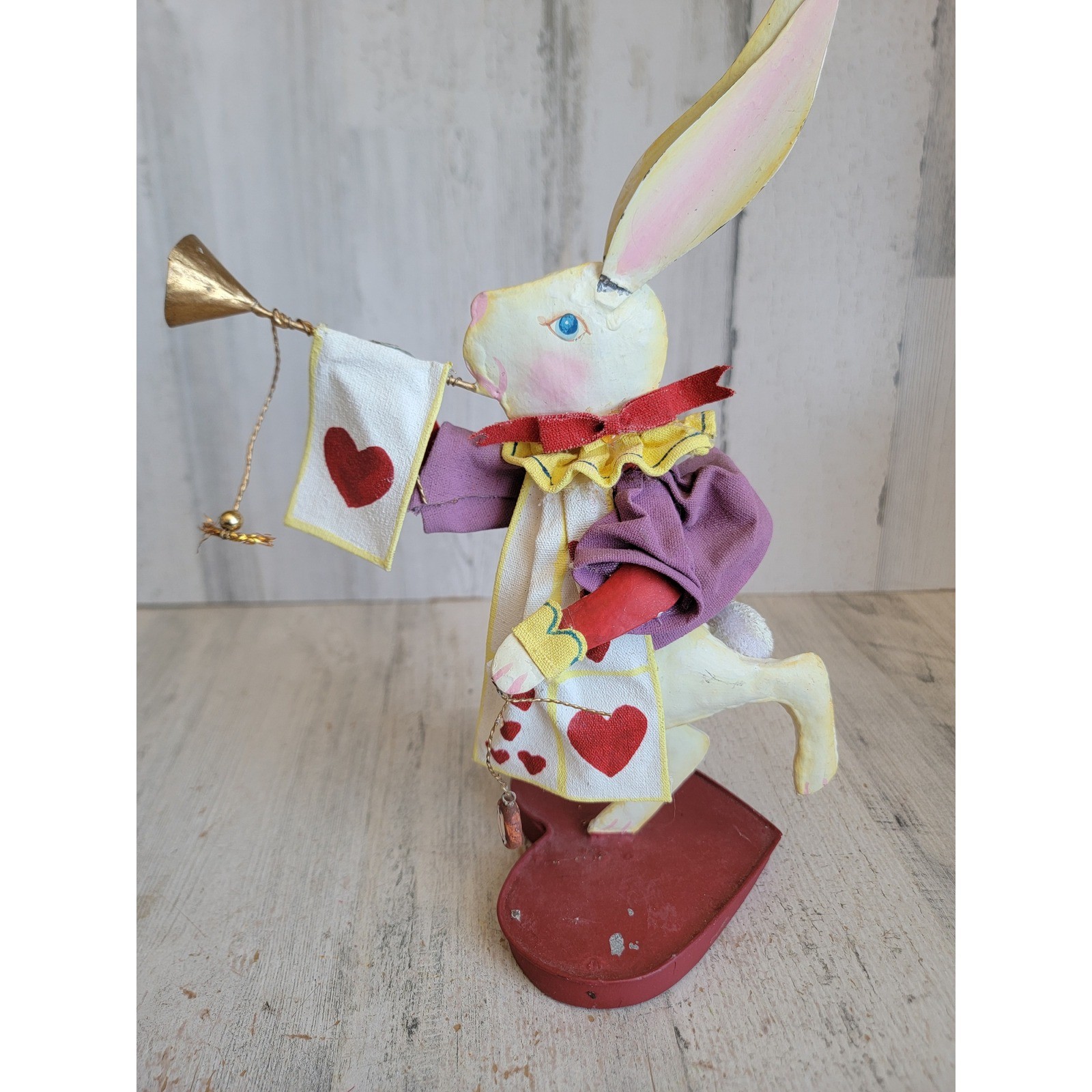 Alice in wonderland vintage metal rabbit trumpet Queen of hearts Xmas home