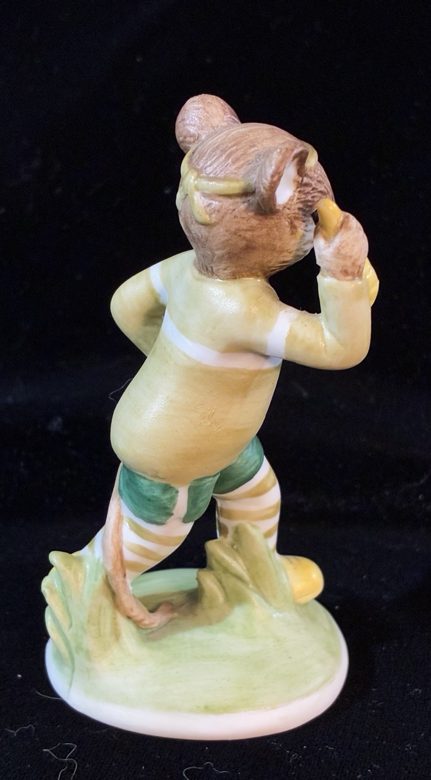 Vintage Lefton Porcelain Jogging Mouse Figurine 04461