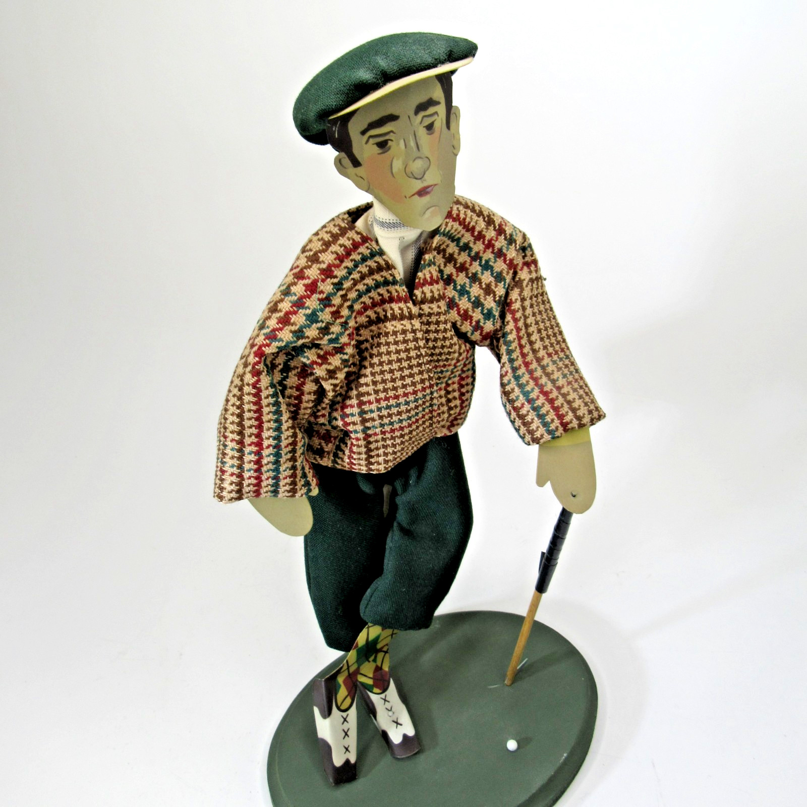 Vtg signed Edna Young folk art SHADOWDANCER Golf Man sculpture figure w/ tags