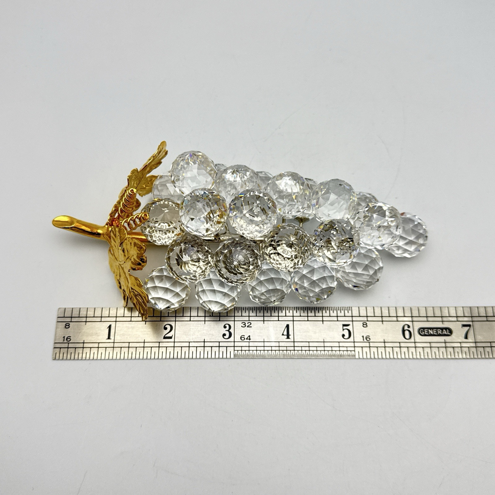 Swarovski Grapes-23 Gold Leaves Rhodium Stem In Box