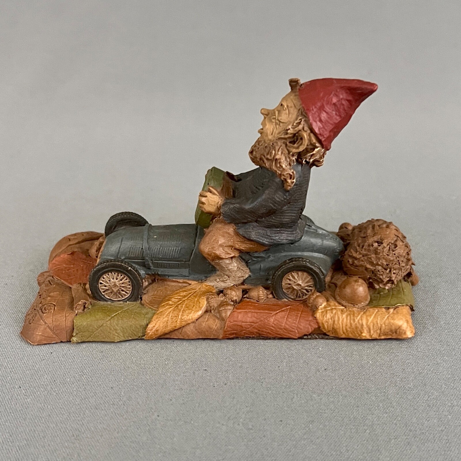 Tom Clark Gnome Indy Figurine 1988 Race Car Driver 3.5 in #64 Hidden Penny