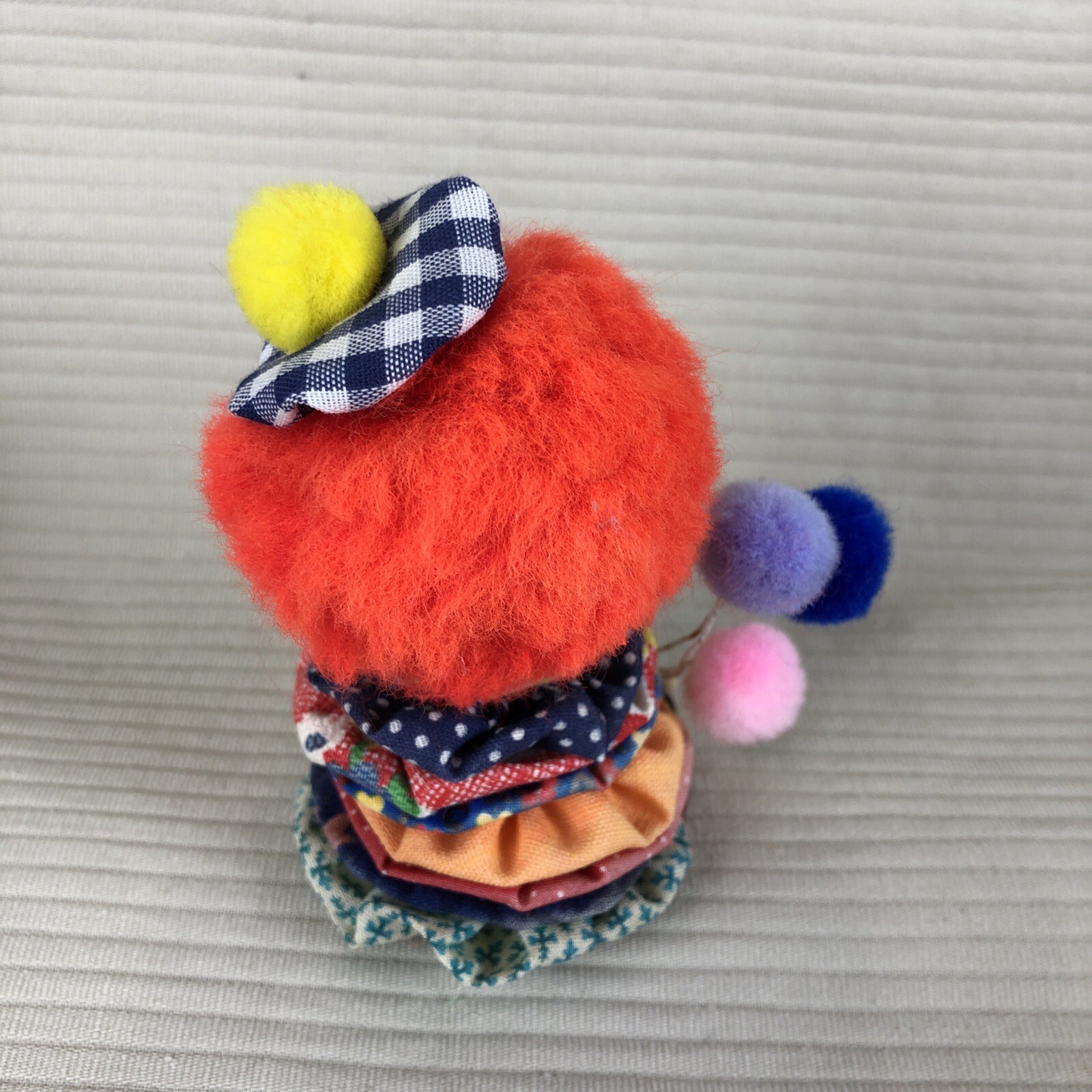 Vintage 4″ Clown Doll Wooden Head Multi-Colorful Cup Yo Pieces Balloons Cute