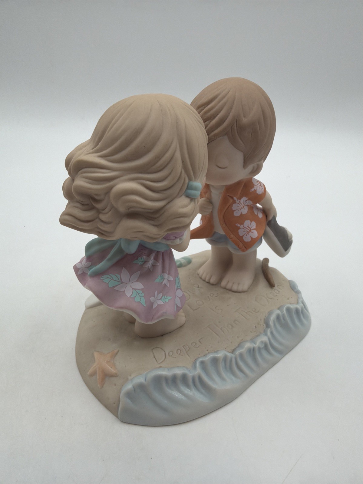 Precious Moments “Our Love Is Deeper Than The Ocean” #183001 Tropical Beach
