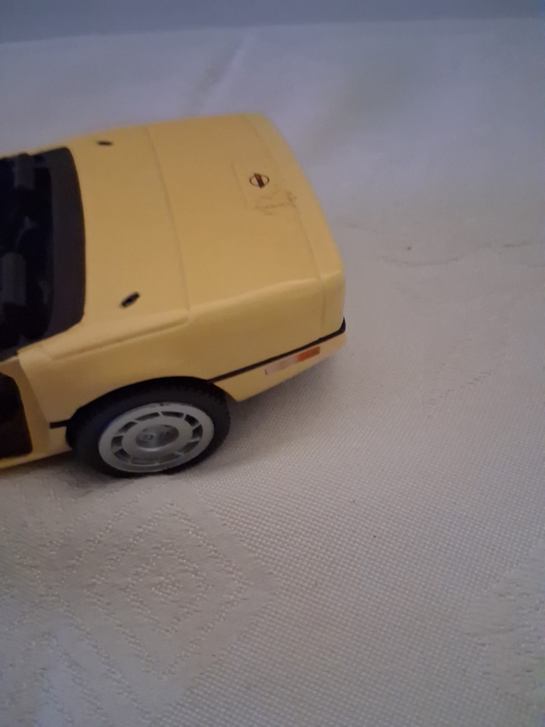 Franklin Mint 1986 Corvette 1:24 Die-Cast Used No Box