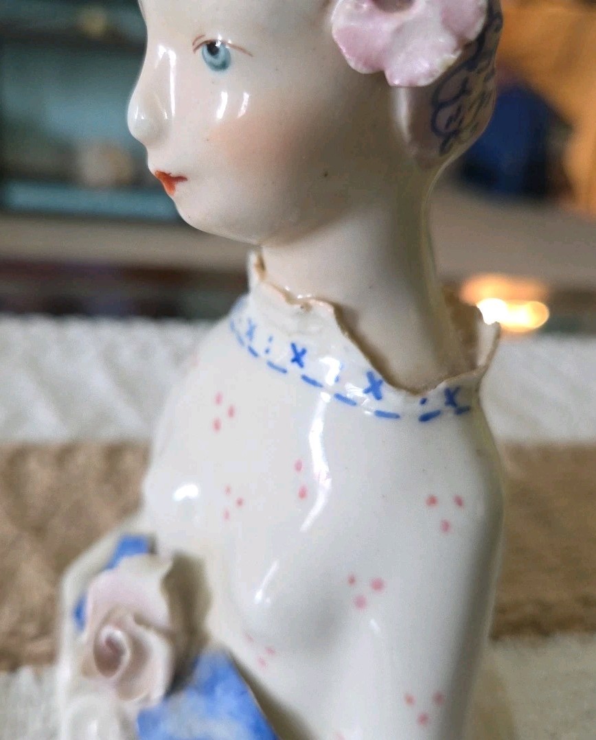 Vintage Cordey 5010 Victorian Woman Bust Porcelain Figurine 6.5″ Flowers 1940’s