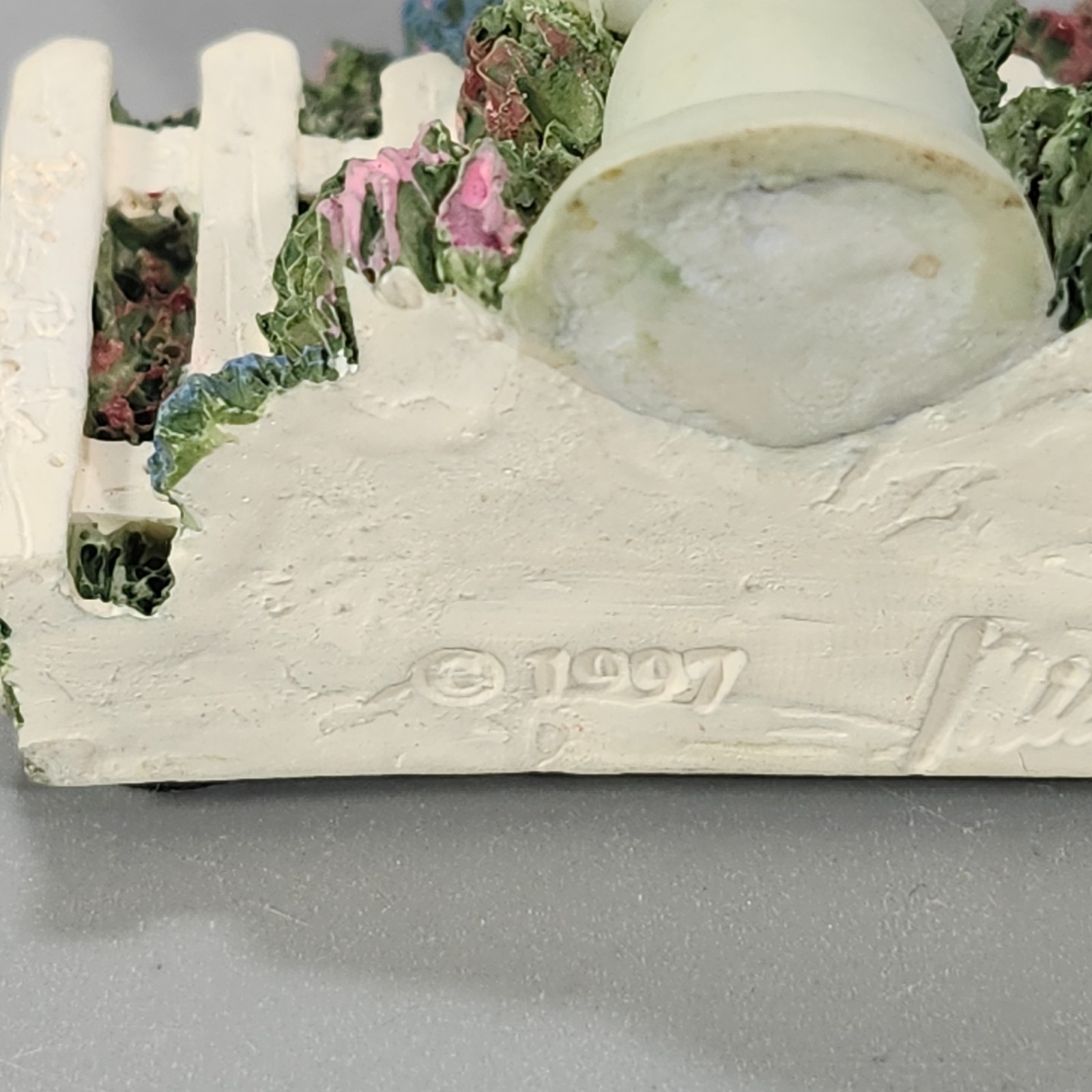 Brian Baker Deja Vu Collection Bird Bath Garden Miniature Gift Star Exclusive