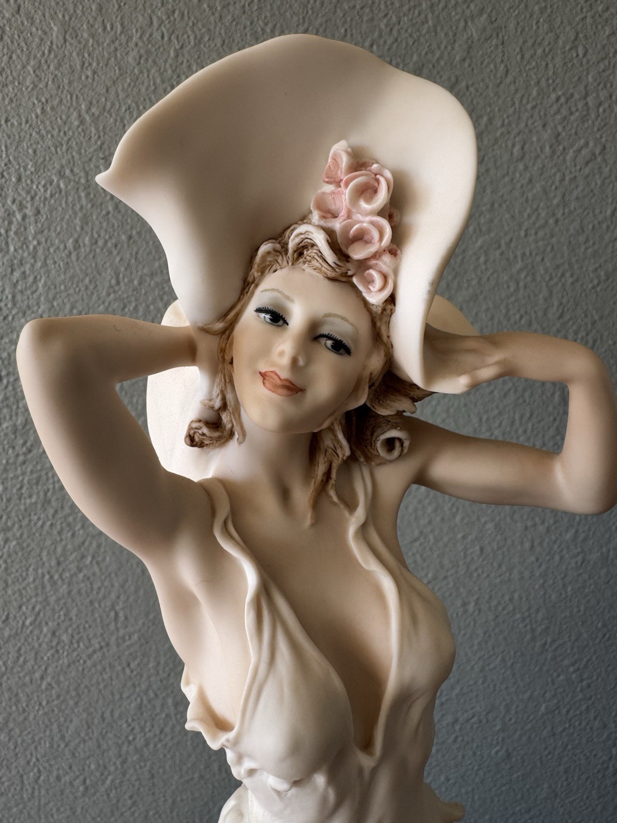 Florence Giuseppe Armani Summer Sunshine 0233F Figurine 1997 w/ Original Box