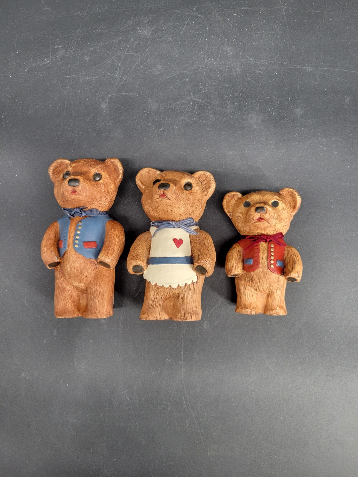 Vintage 1987 Great American Taylor Bear & Folk Art Bear Family Artist Signed
