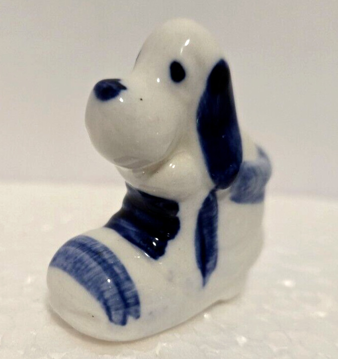 Vintage Blue Delft Ceramic Dog in Shoe Hand Painted 1.25 in x 1.25 in