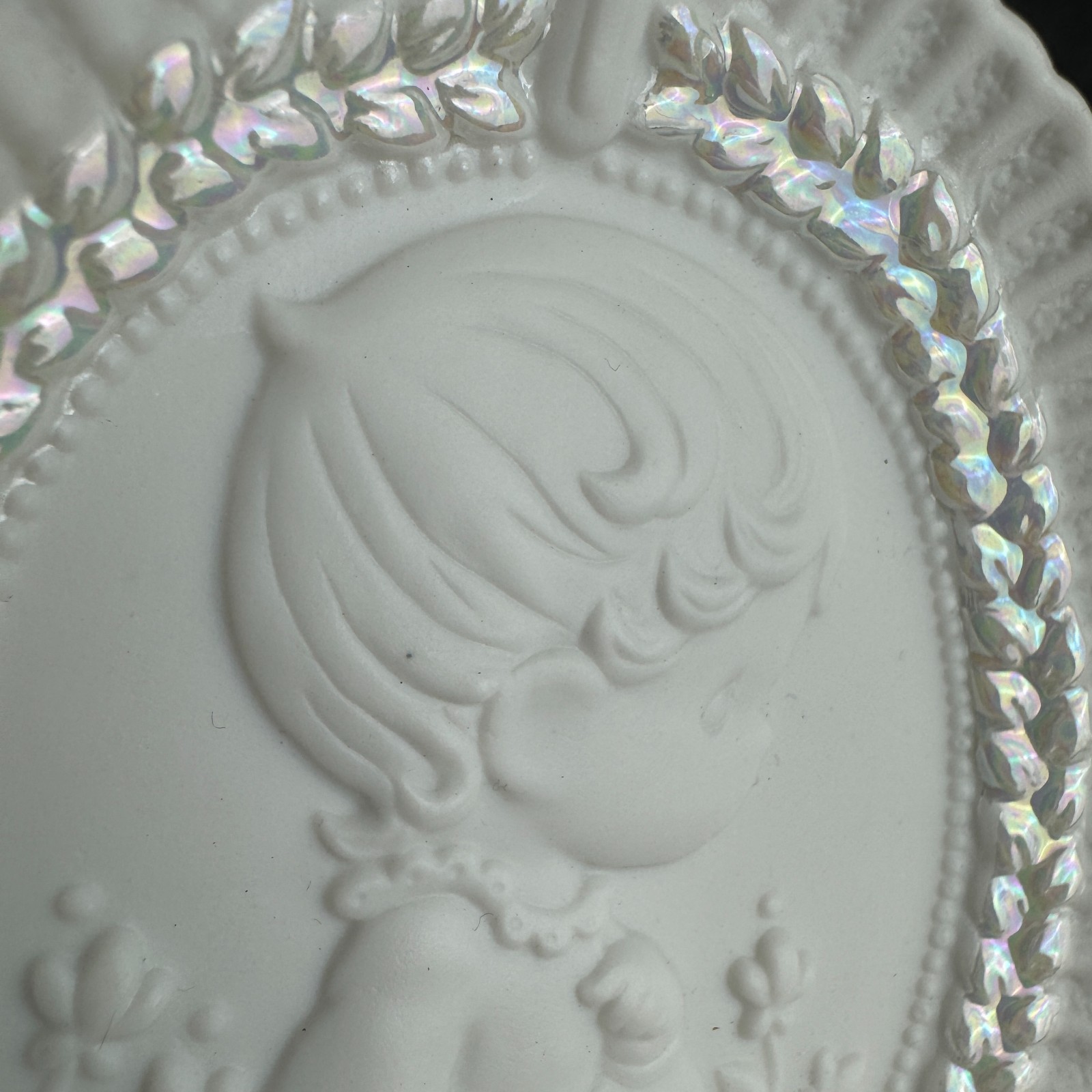 Vtg Precious Moments Small Oval Christening Baptism Decor Plaque Yellow Rose